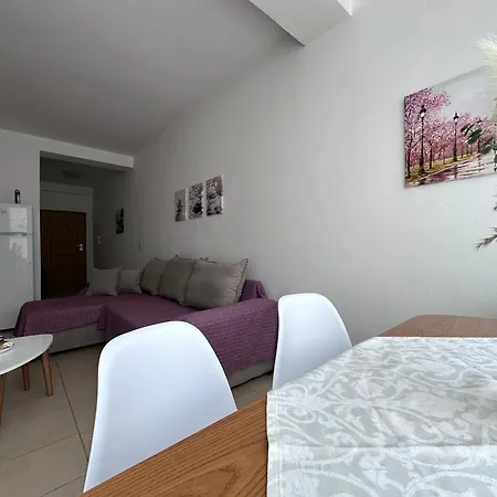 Vespa Apartment